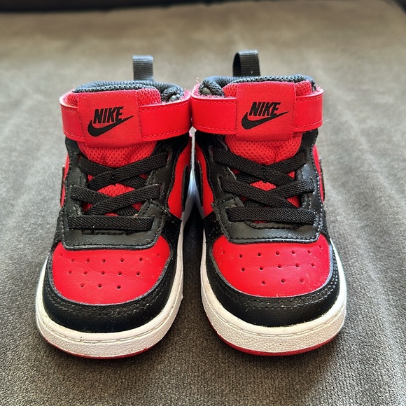 Nike Air Force 1 toddler sneakers - Picture 1 of 6